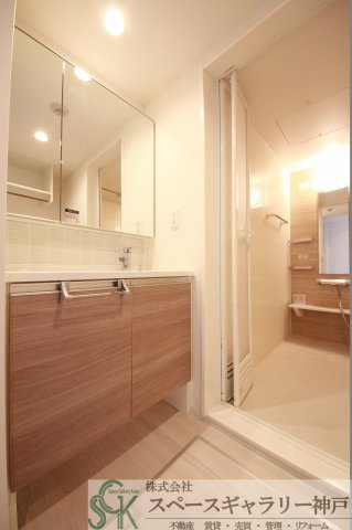 パレスバレイ五色山の洗面所|※お部屋により仕様が異なる場合があります。