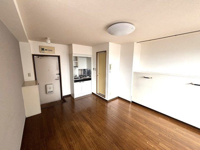 【居間・リビング】