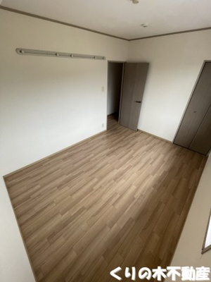 【洋室】 | カサ・グランディス | 落ち着いた色調の洋室です