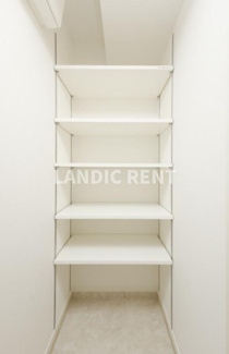 【玄関】 | ネストピア博多Side Terrace