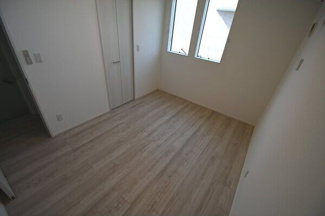 【洋室】 | ガレージハウスヤナセ