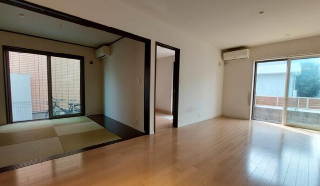 【居間・リビング】