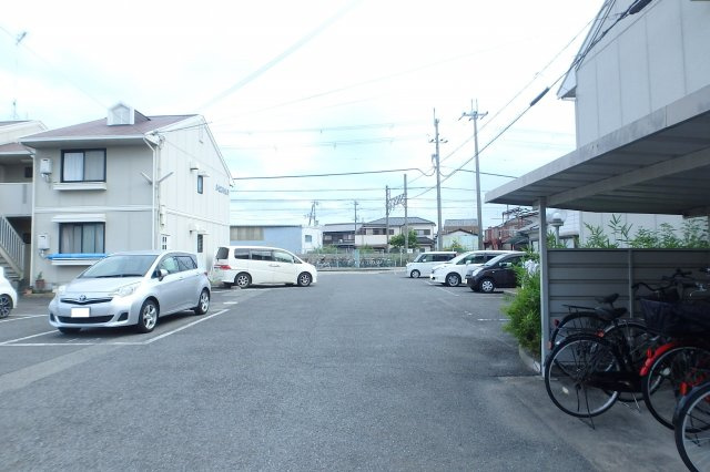 ローゼンハイムCの駐車場
