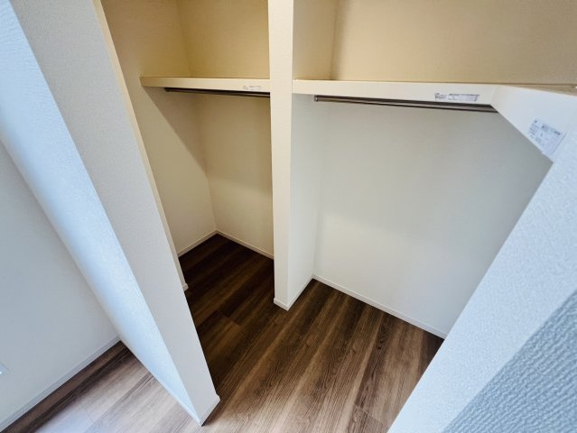 碧南市住吉町4丁目70-2『仲介手数料無料』新築戸建ての収納