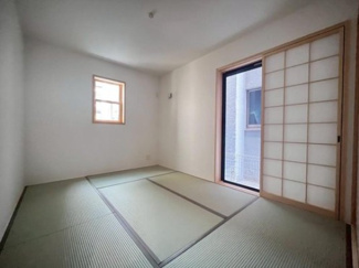 【和室】 | 堺市第五北区長曽根町 | テレワークのお仕事部屋、子供部屋等、ライフスタイルや家族構成に合わせて多目的にご使用いただけます♪