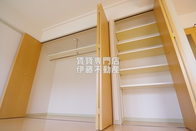 パラシオン・サン鳥見の収納