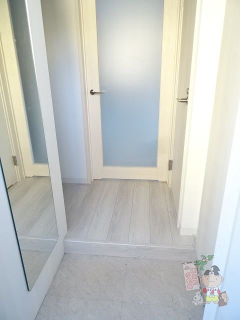 ＴＨＥ　ＭＯＤＥＲＮ　桑田町の玄関