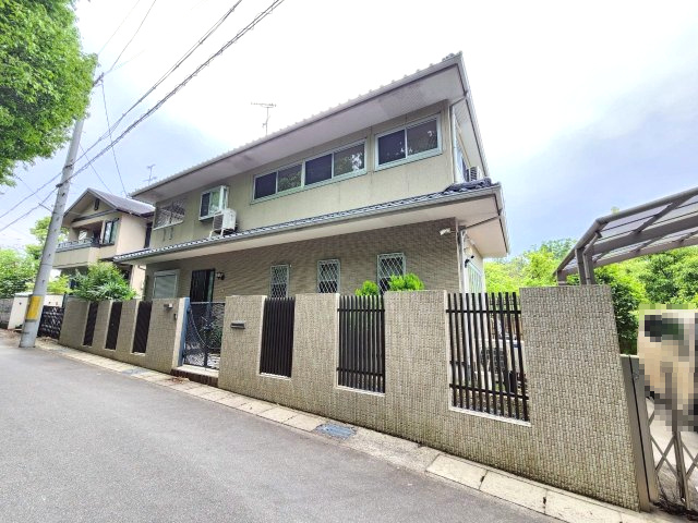 【成約済】向日市寺戸町古城　の外観|平成21年11月築。
リフォームプランのご提案も可能です！お気軽にご相談ください。