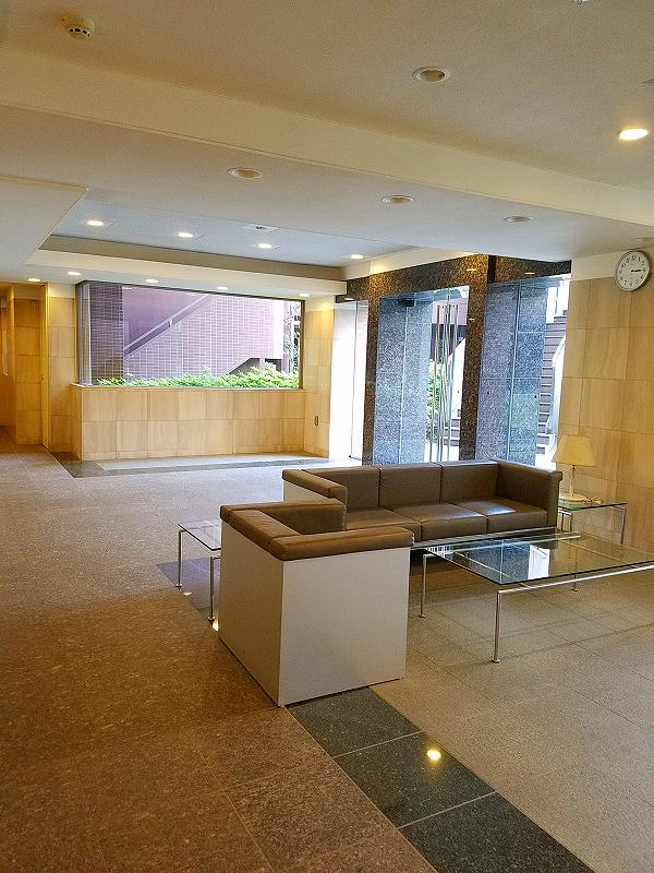 エムステージ・イースティアのロビー