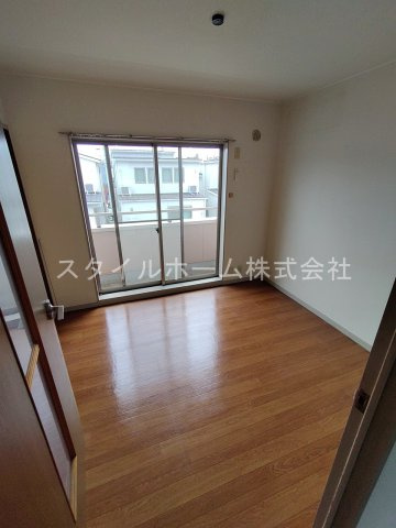 アーバンハイツ　Bの居間・リビング