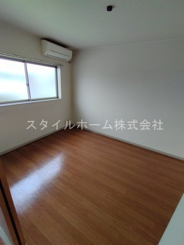 アーバンハイツ　Bの居間・リビング