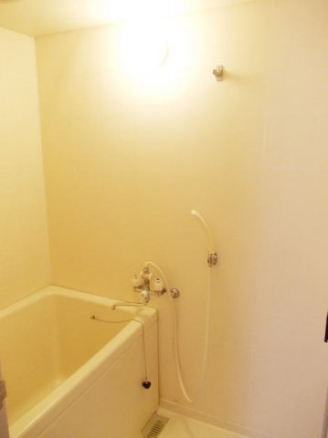 長浜ハイツの浴室