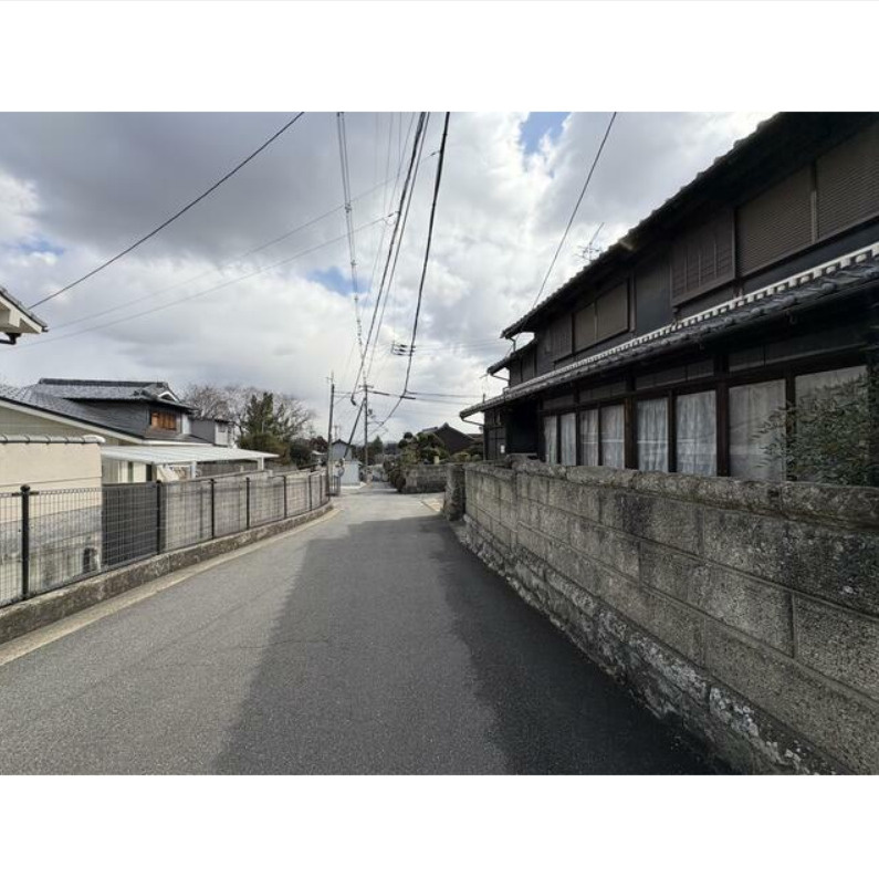 香芝市　関屋の周辺