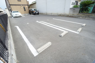 【駐車場】