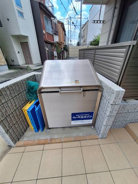 グランソレイユのその他共用部分|★ゴミストッカー★