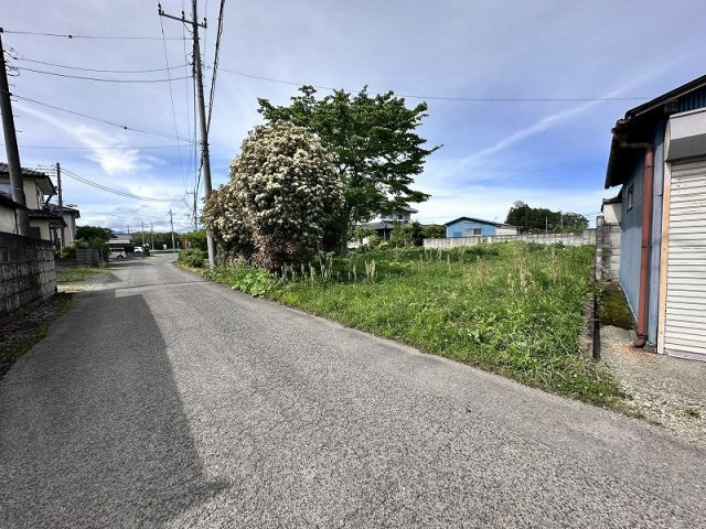【前面道路含む現地写真】