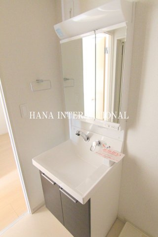 インテリオーラの独立洗面台