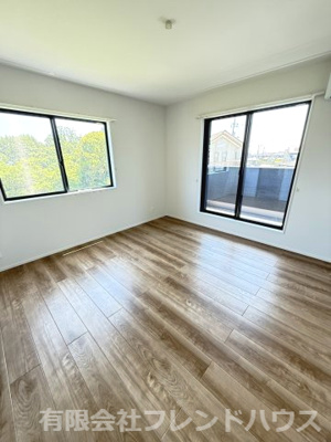 【洋室】 | 阿品台1丁目戸建 | 8帖