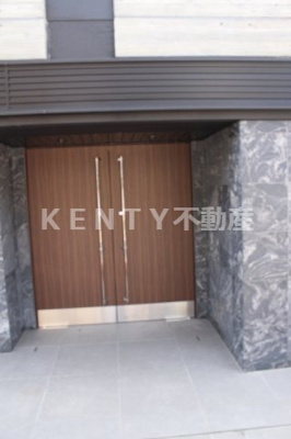 【エントランス】 | ルクレ蒲田 | 清潔なエントランスです