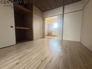 浜甲シーサイドマンションの居間