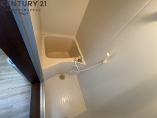 浜甲シーサイドマンションの浴室