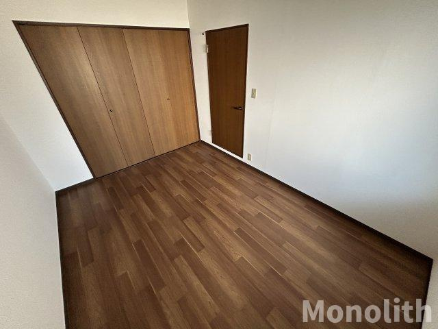 光明池サニーハイツの内装