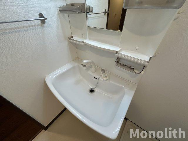 光明池サニーハイツの独立洗面台