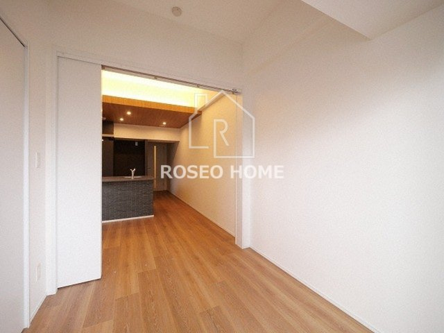 iCube森ノ宮の洋室