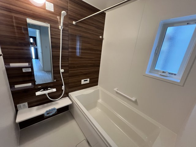 明石市中朝霧丘　新築一戸建の浴室