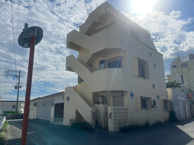 沖縄市美里1丁目　テナントビルのその他