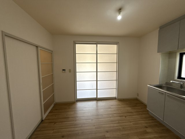 ヴィラ・ソレイユの居間・リビング