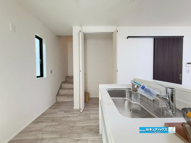 【今からでもご案内可能】豊明市前後町仙人塚I 全3棟 Ctypeのキッチン|Ctype　キッチンスペース
