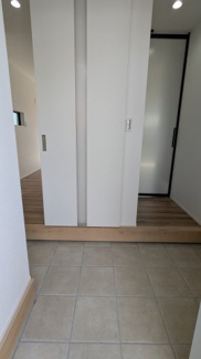 【玄関】 | 霞ヶ丘３丁目　A号地