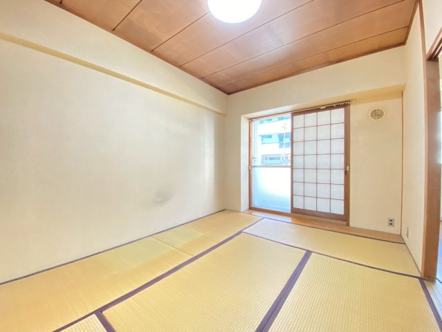 メゾン茨木西駅前の内装