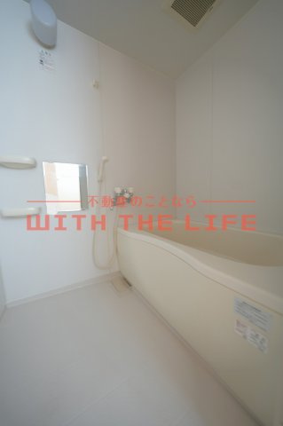 グランドゥール【10,000円キャッシュバック対象物件】の浴室|日々の疲れを癒すお風呂付です