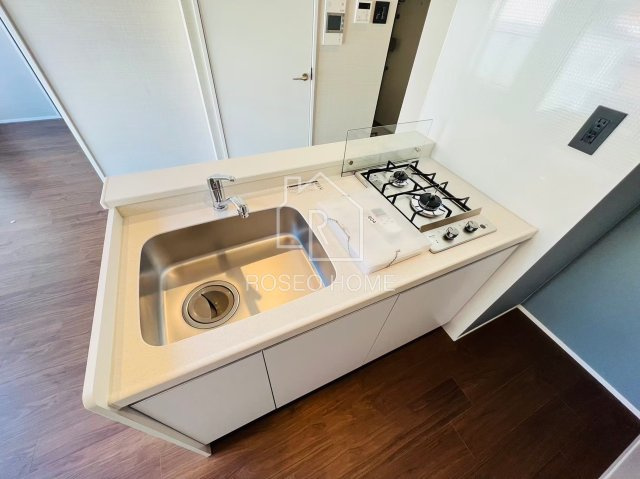 ブエナビスタ難波サウスタワーのキッチン|同マンション別部屋：参考写真