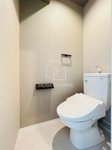 ブエナビスタ難波サウスタワーのトイレ|同マンション別部屋：参考写真