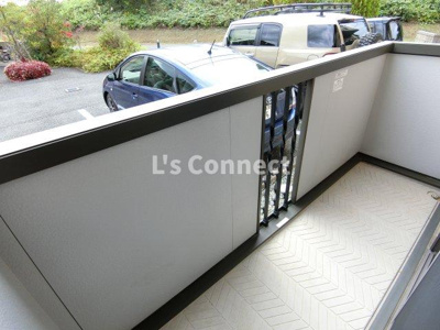 【バルコニー】 | アルス明石台Ｆ | 晴れた日には洗濯物もたくさん干せます。