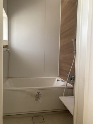 【浴室】 | 平岡町新在家中古戸建