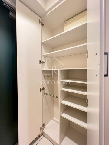 ポートヴィラ靭公園の収納