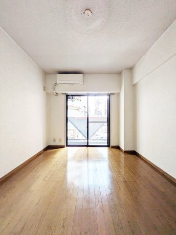 【洋室】 | ステイタスガーデン別府Ⅱ