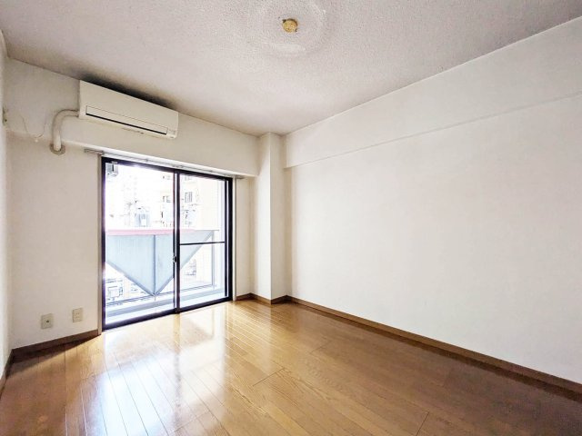 【洋室】 | ステイタスガーデン別府Ⅱ