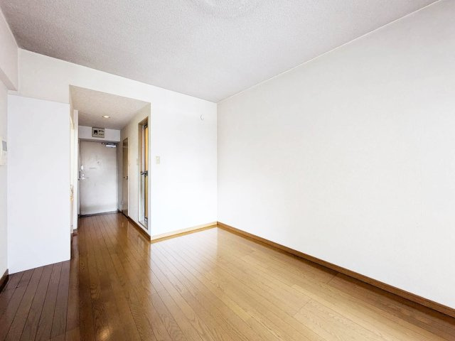 【洋室】 | ステイタスガーデン別府Ⅱ