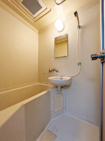 【浴室】 | ステイタスガーデン別府Ⅱ