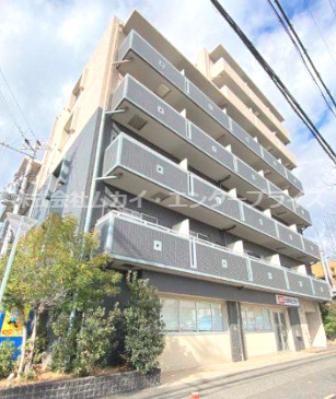 クリアグランの外観