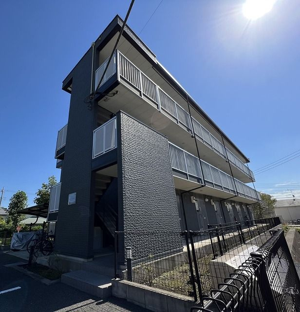 レオパレスコンフォートフレアⅢ 