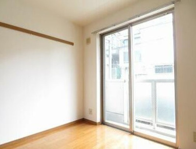 【洋室】 | ワン・シーバード