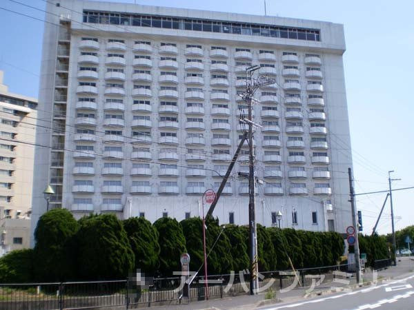 琵琶湖プラザの外観
