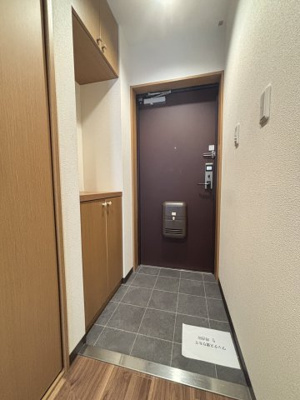 【玄関】 | エスタシオン高石