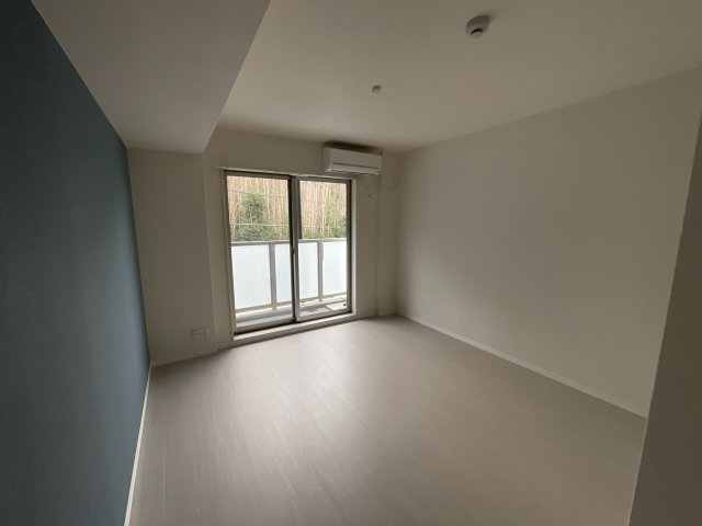 【居間・リビング】 | ラ・ポルテ藤原台 | ゆったりとしたリビングです